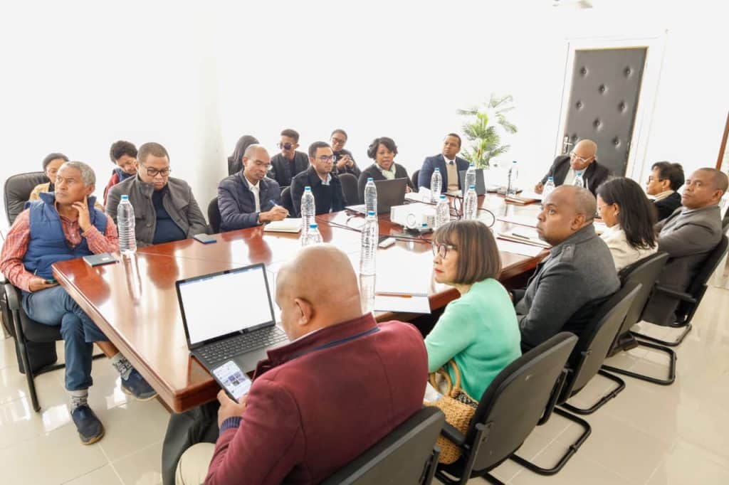 TRANSPARENCE & BONNE GOUVERNANCE DU SECTEUR EXTRACTIF A MADAGASCAR | Réunion du Comité National